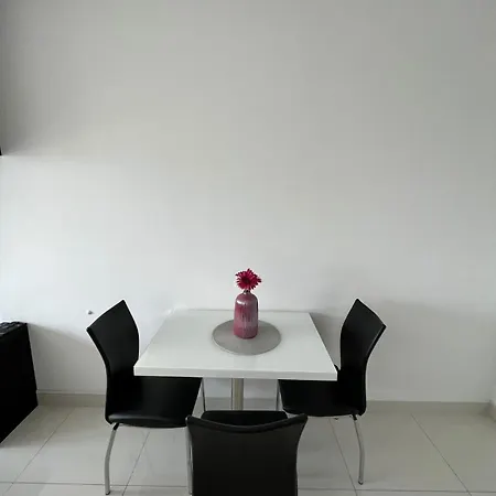 Bellissima By The Sea * 马卡尔斯卡