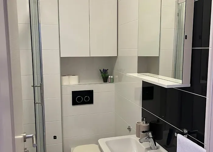 Bellissima By The Sea Apartment Makarska